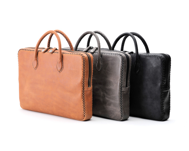 Mostro Tan, Gray, Black